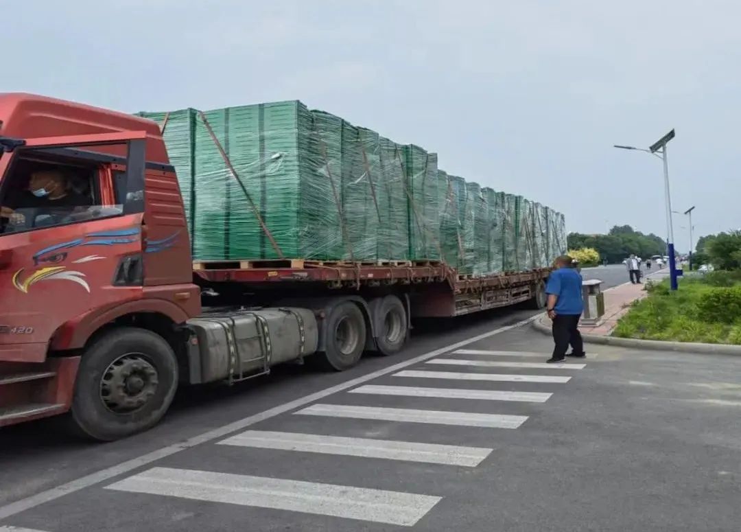 【產(chǎn)品紀(jì)實(shí)】中標(biāo)！投產(chǎn)！交付！風(fēng)帆折疊EU箱創(chuàng)訂單佳績(jī)